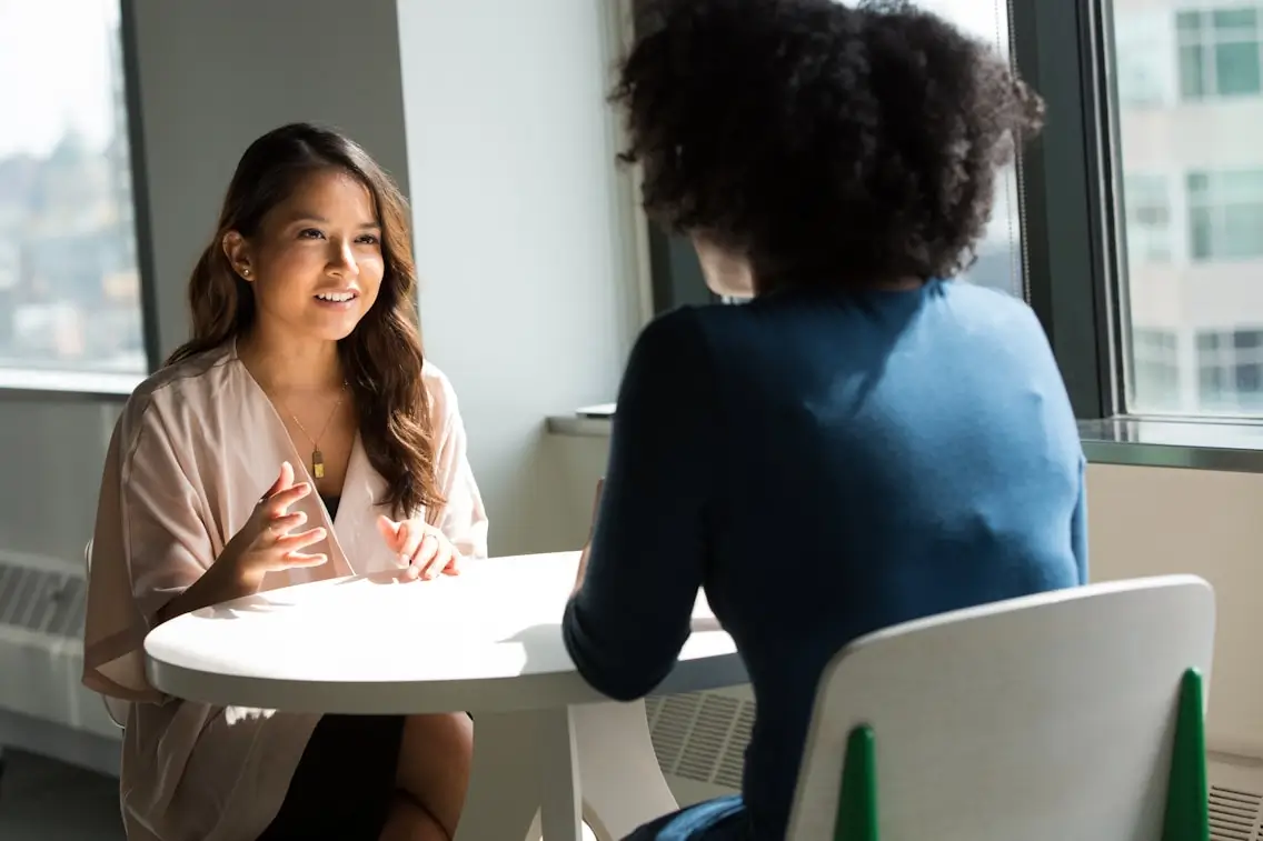 A meeting between a client and her financial advisor